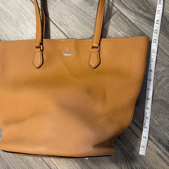 Authentic Kate Spade over the shoulder bag - Picture 6 of 6